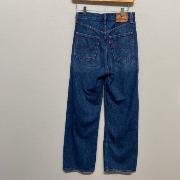 ❗️SOLD❗️Levi’s Ribcage Straight Leg Jeans Size 26 - Picture 7 of 10